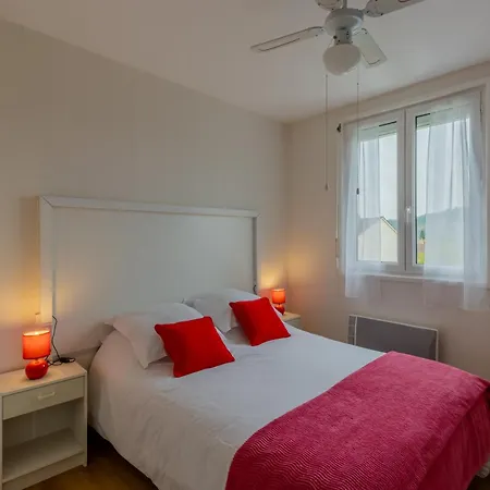 Apartment Lumineux, Bien Situe Et Tres Calme + Parking Prive Le Bugue